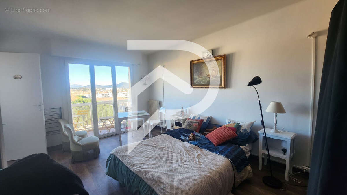 Appartement à FREJUS