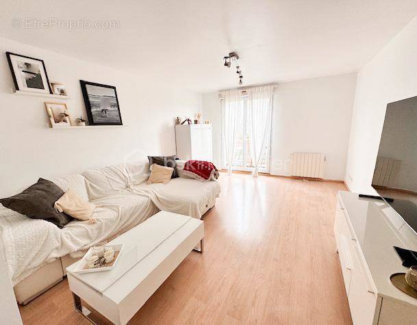 Appartement à ROISSY-EN-BRIE