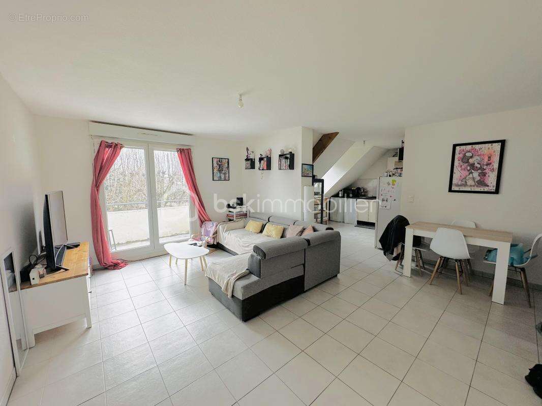 Appartement à LES NOES-PRES-TROYES