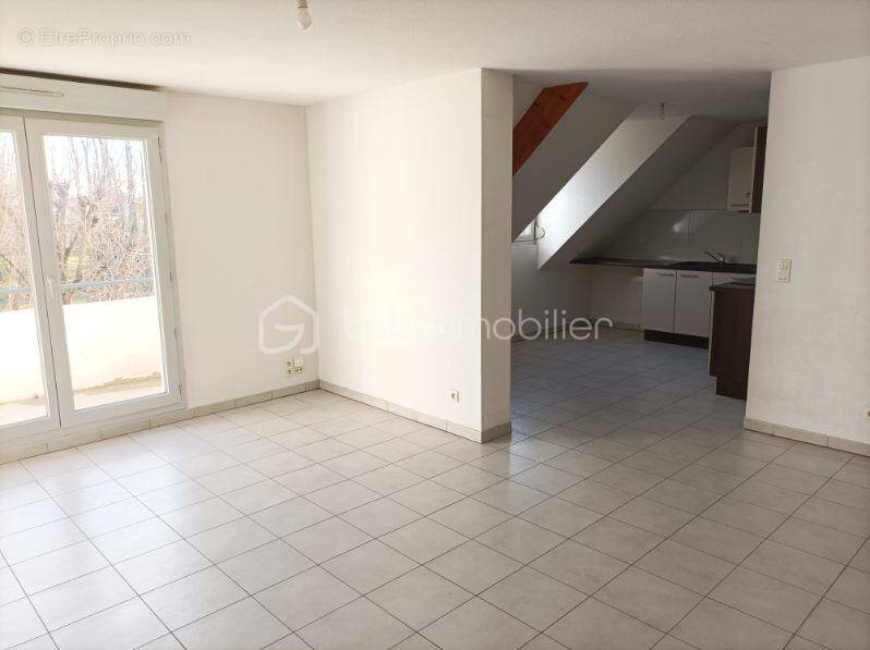 Appartement à LES NOES-PRES-TROYES