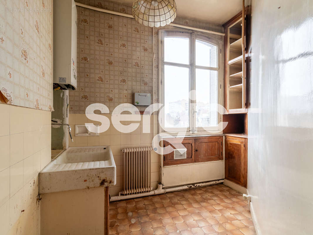 Appartement à COLOMBES