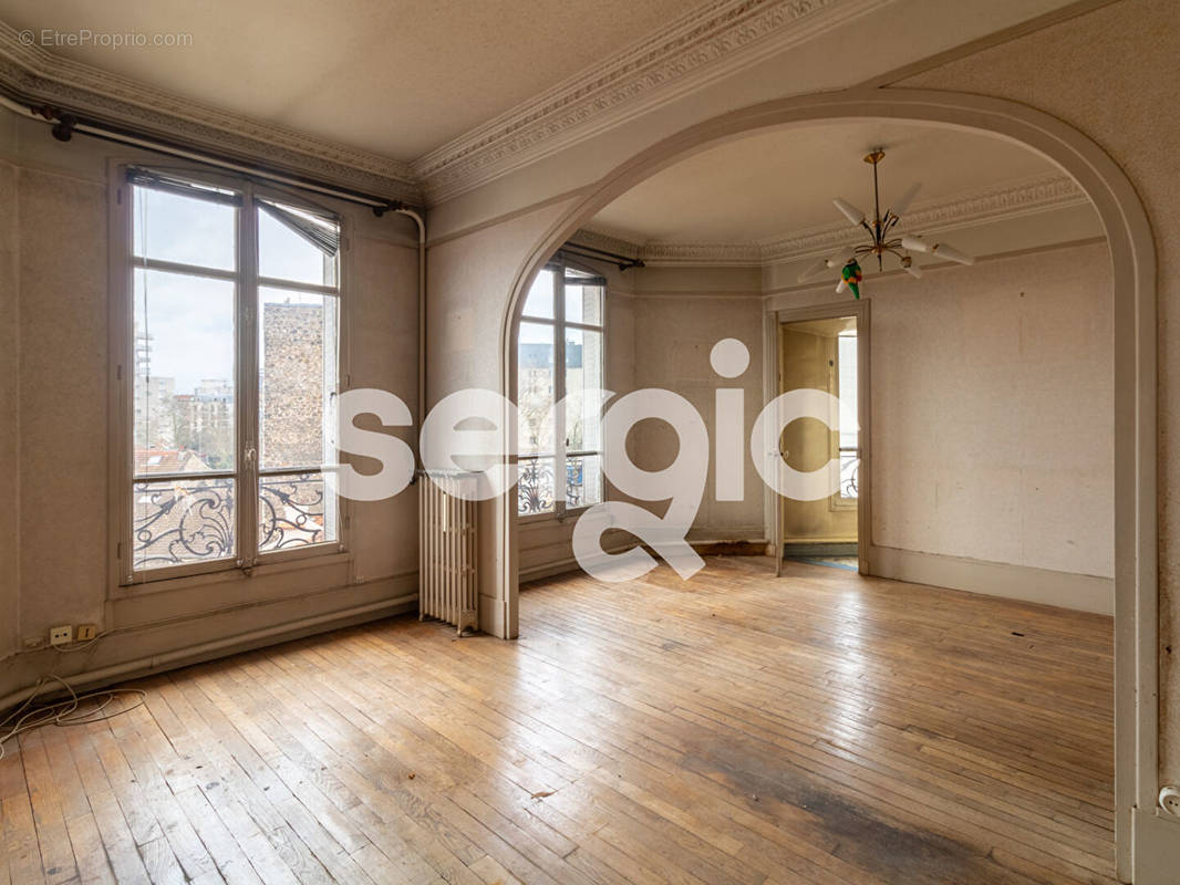 Appartement à COLOMBES