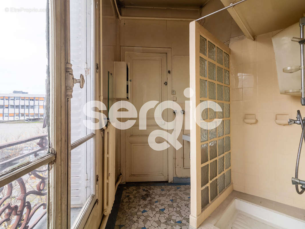 Appartement à COLOMBES