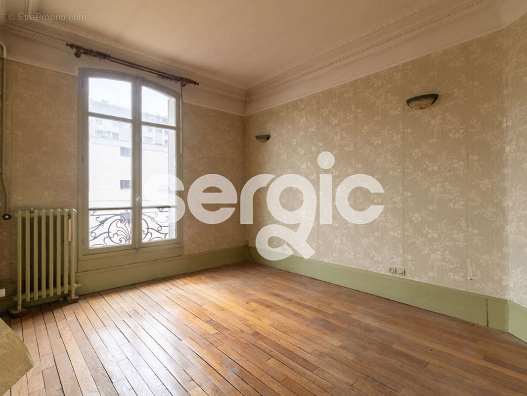 Appartement à COLOMBES