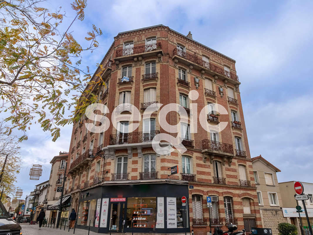 Appartement à COLOMBES