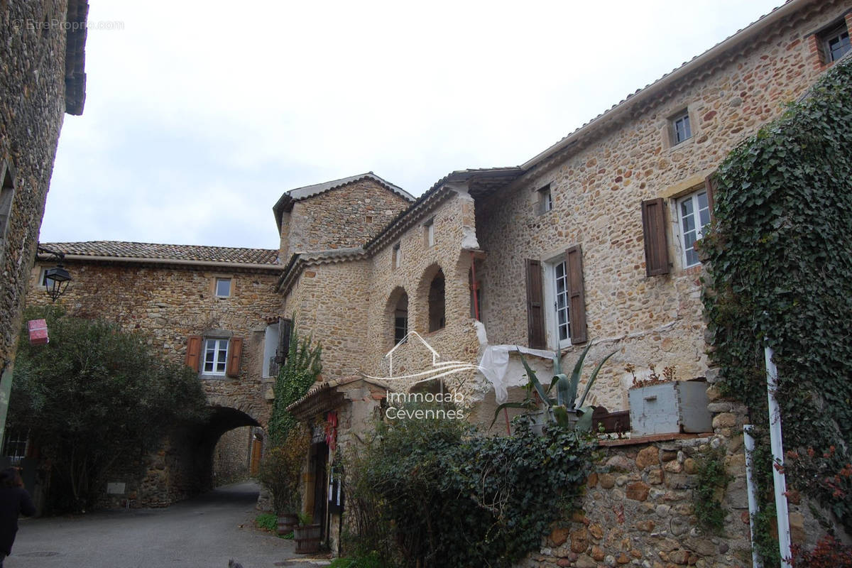 Maison à SAINT-AMBROIX