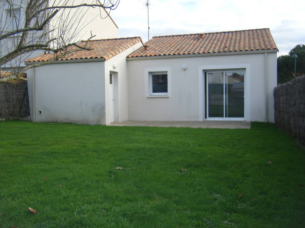 Maison à LES HERBIERS