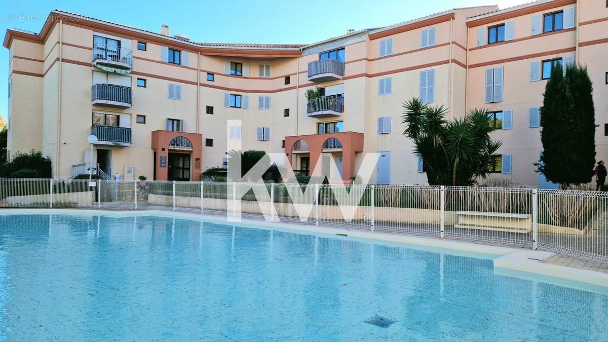 Appartement à FREJUS