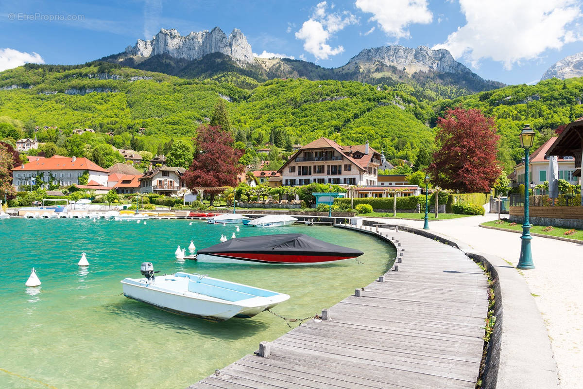 Appartement à TALLOIRES