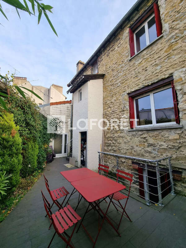 Appartement à MAISONS-ALFORT