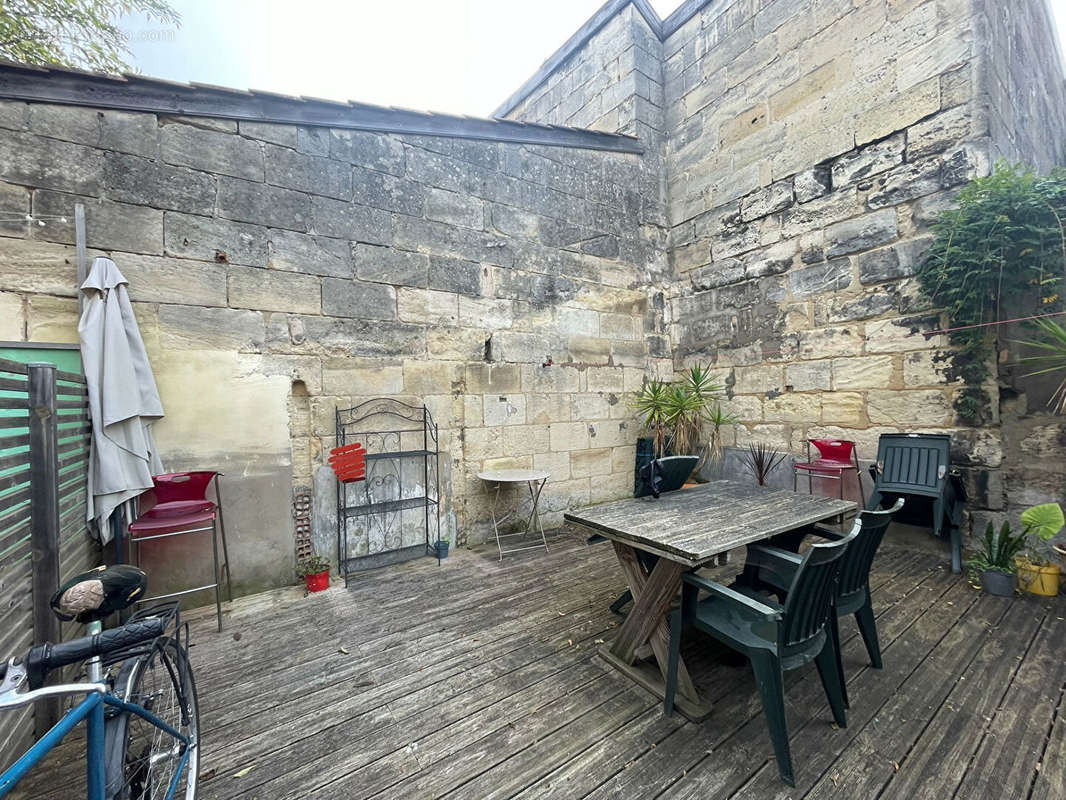 Appartement à BORDEAUX