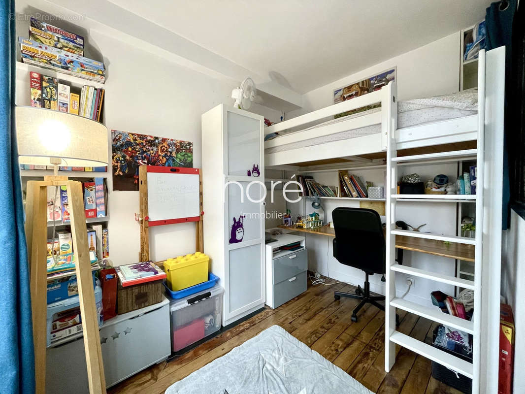 Appartement à ASNIERES-SUR-SEINE