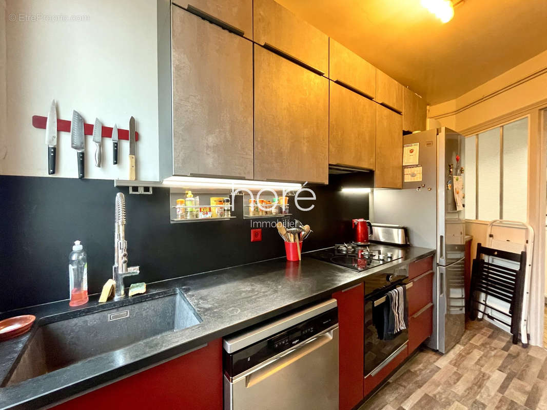 Appartement à ASNIERES-SUR-SEINE