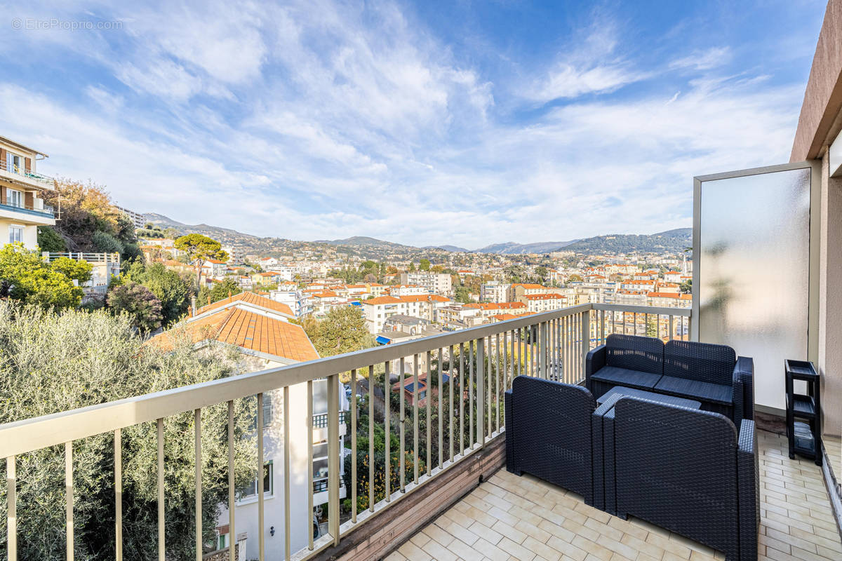 Appartement à NICE