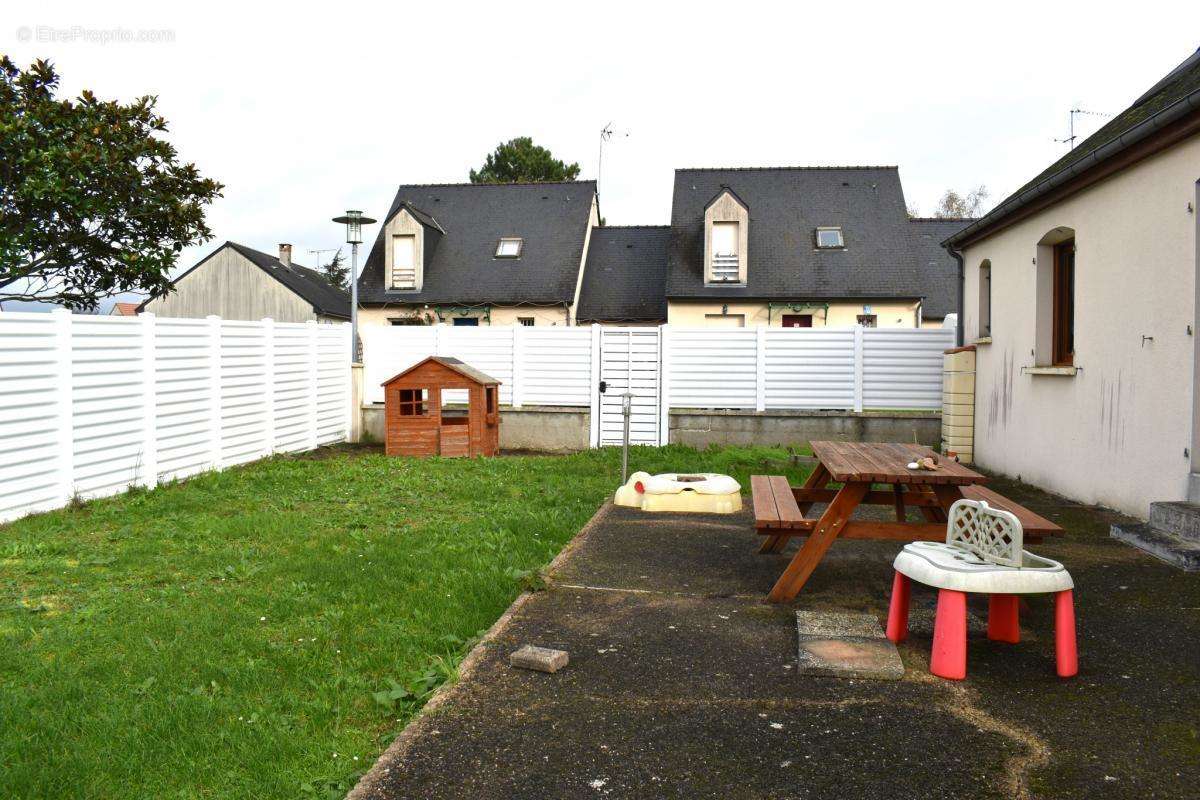 Maison à SABLE-SUR-SARTHE