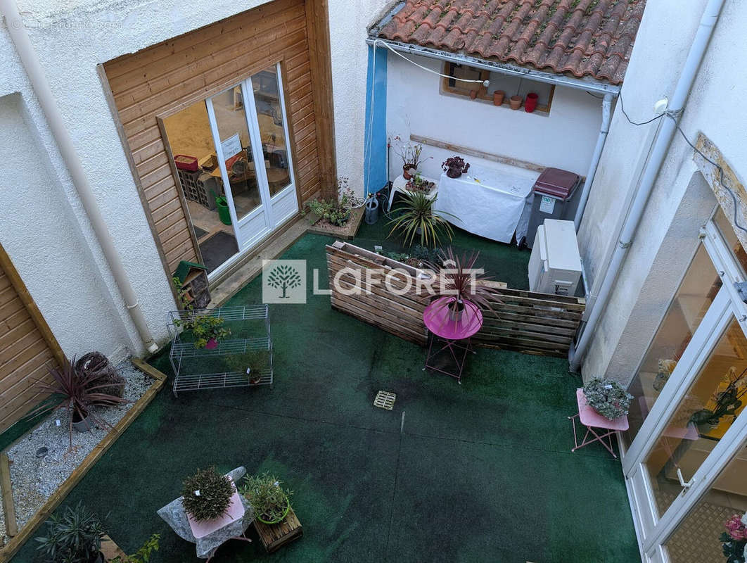 Appartement à MEZIN