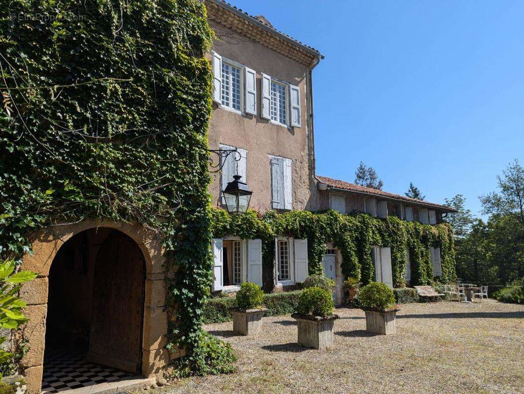 Maison à SAINT-GIRONS