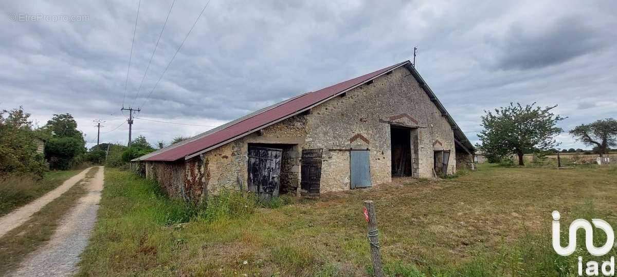 Photo 3 - Maison à COULOMBIERS