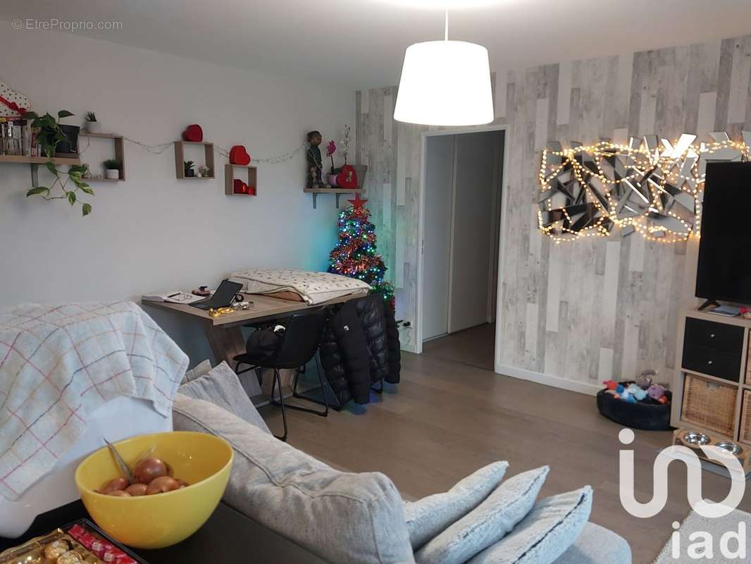 Photo 3 - Appartement à CLICHY-SOUS-BOIS