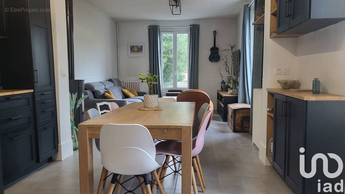 Photo 1 - Appartement à MERY-SUR-OISE