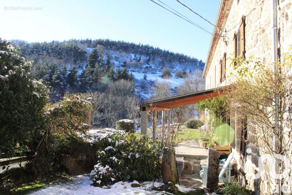 Photo 2 - Maison à GRANDRIEU