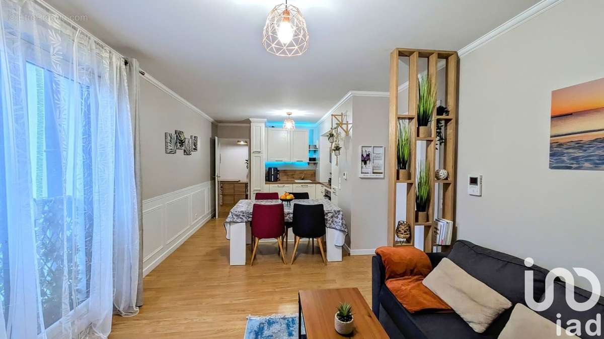 Photo 3 - Appartement à AUBERVILLIERS