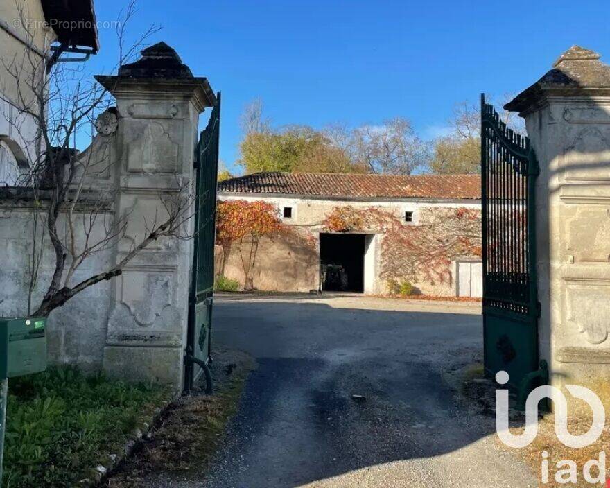 Photo 1 - Maison à BARRET