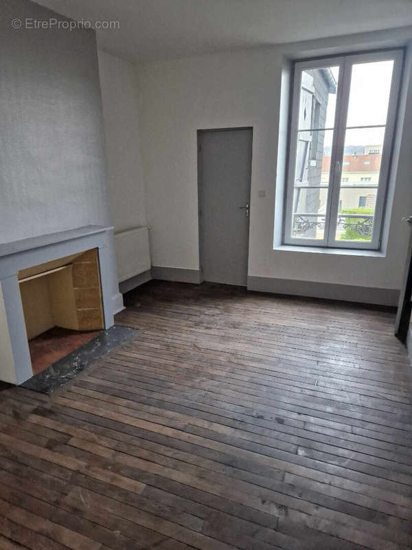 Appartement à CHARLEVILLE-MEZIERES