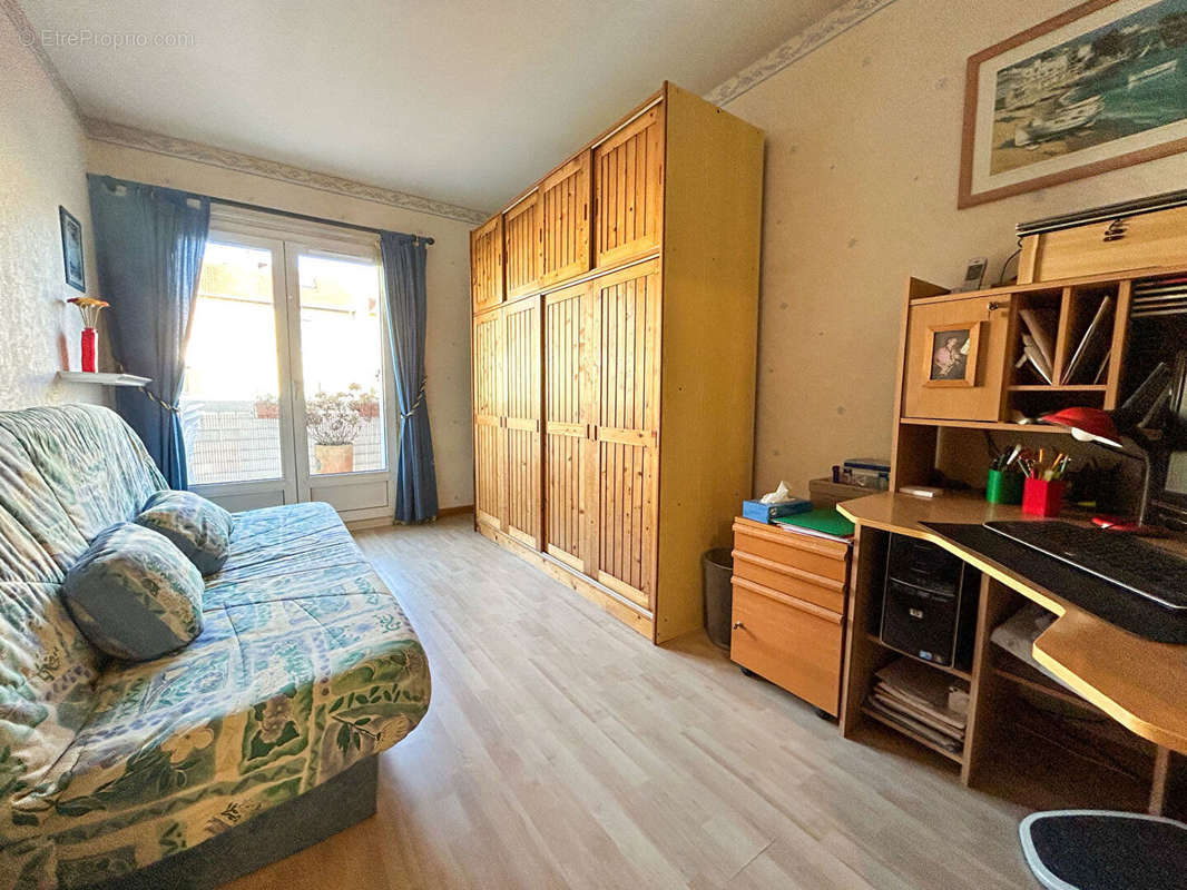 Appartement à THORIGNY-SUR-MARNE