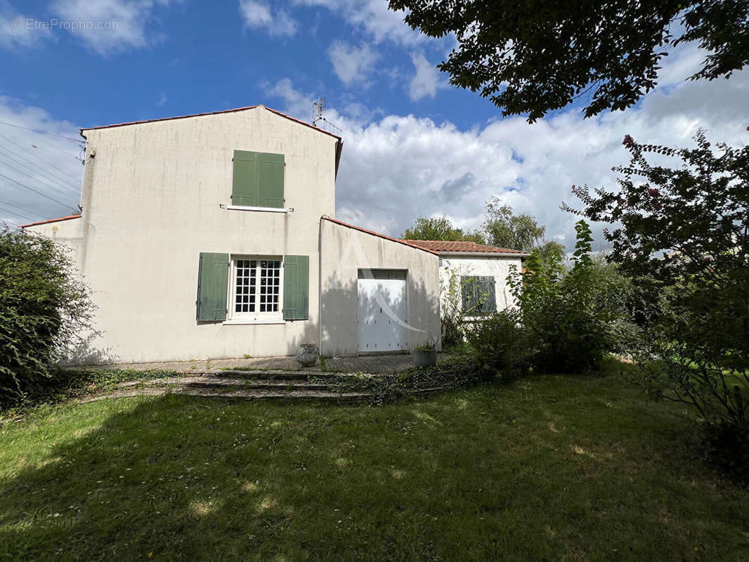 Maison à ROCHEFORT