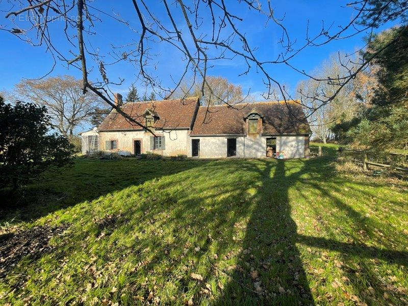 Maison à LUIGNY