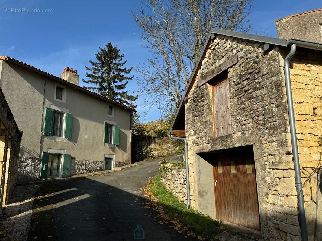 Maison à SAINT-MAIXENT-L&#039;ECOLE