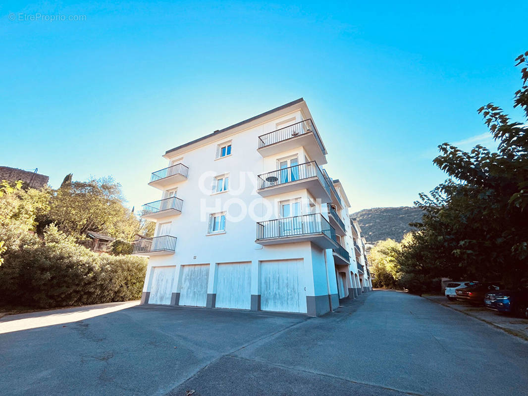 Appartement à CERET