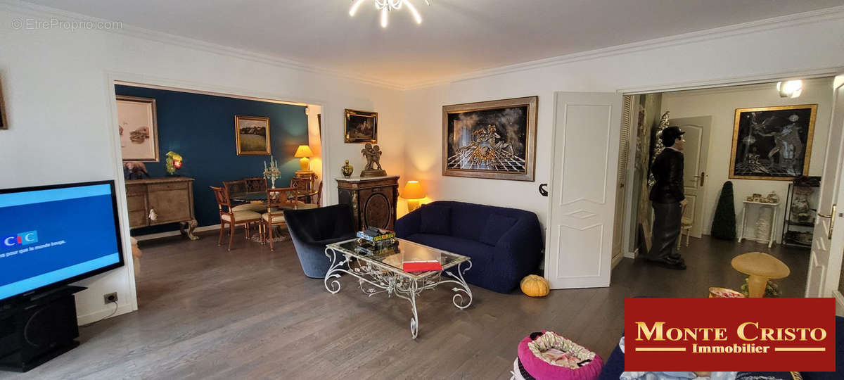 Appartement à VERSAILLES