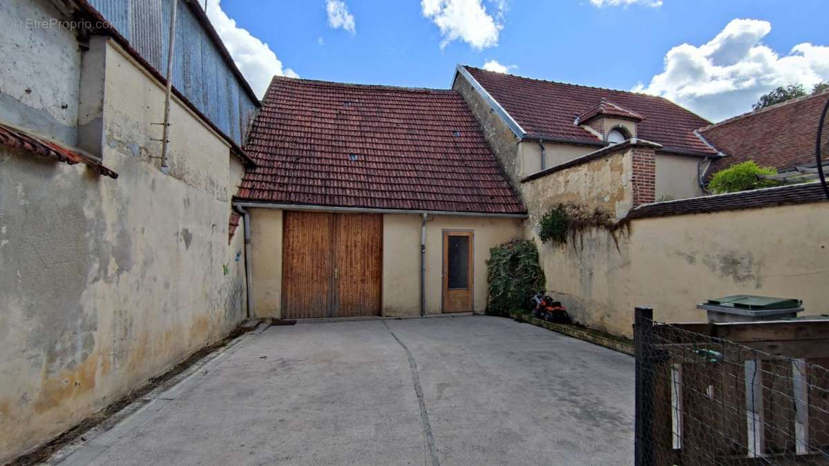 Maison à SEZANNE