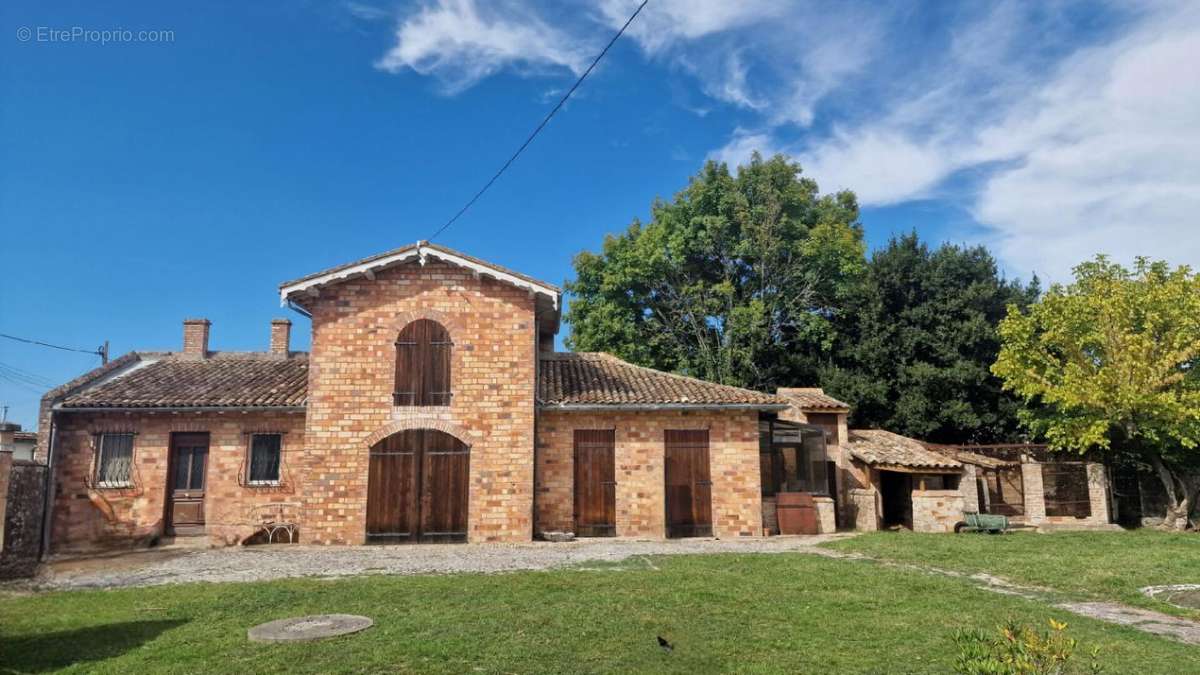 Maison à SAINTE-HELENE