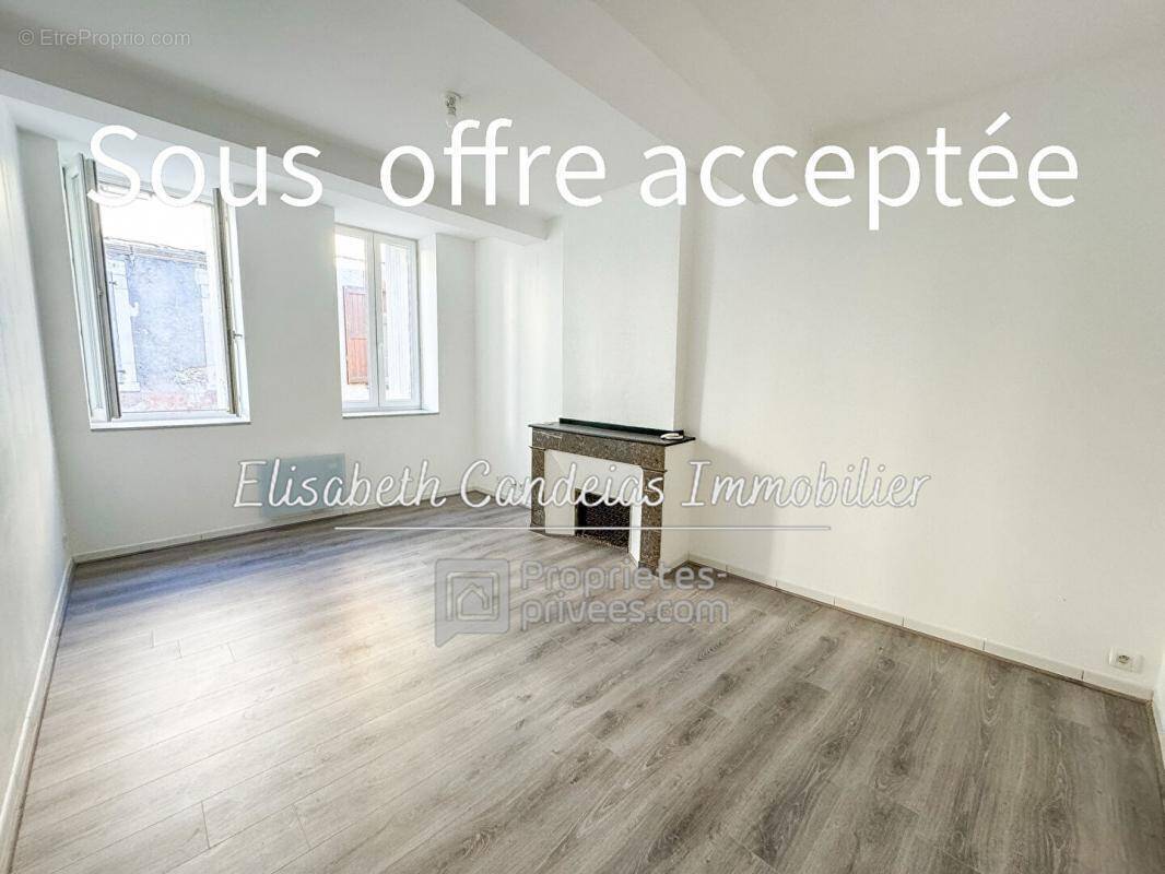 Appartement à CAZERES