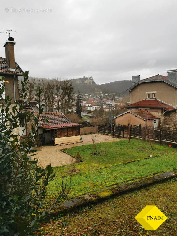 Maison à ORNANS