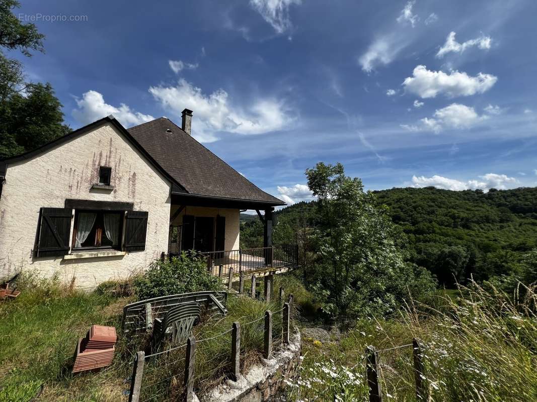 Maison à LAGUENNE