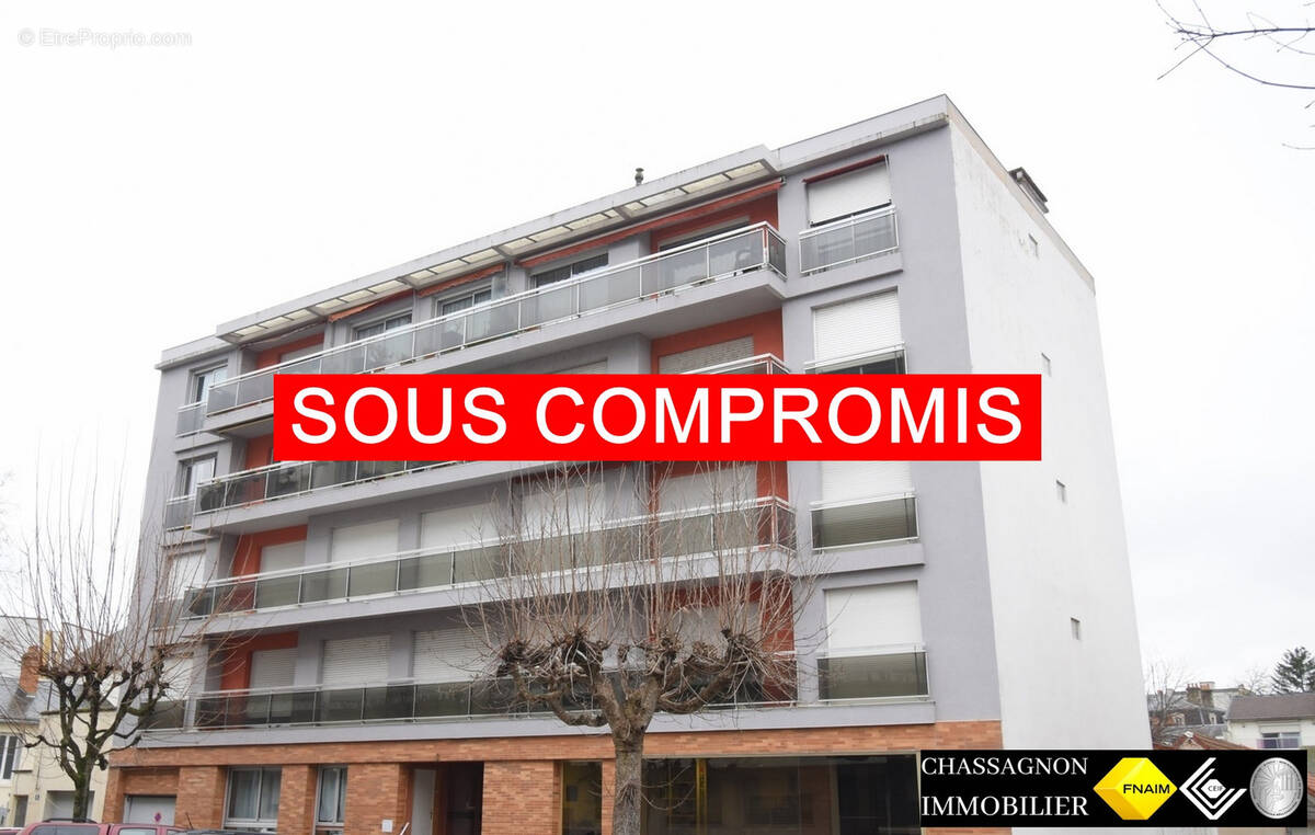 Appartement à MOULINS