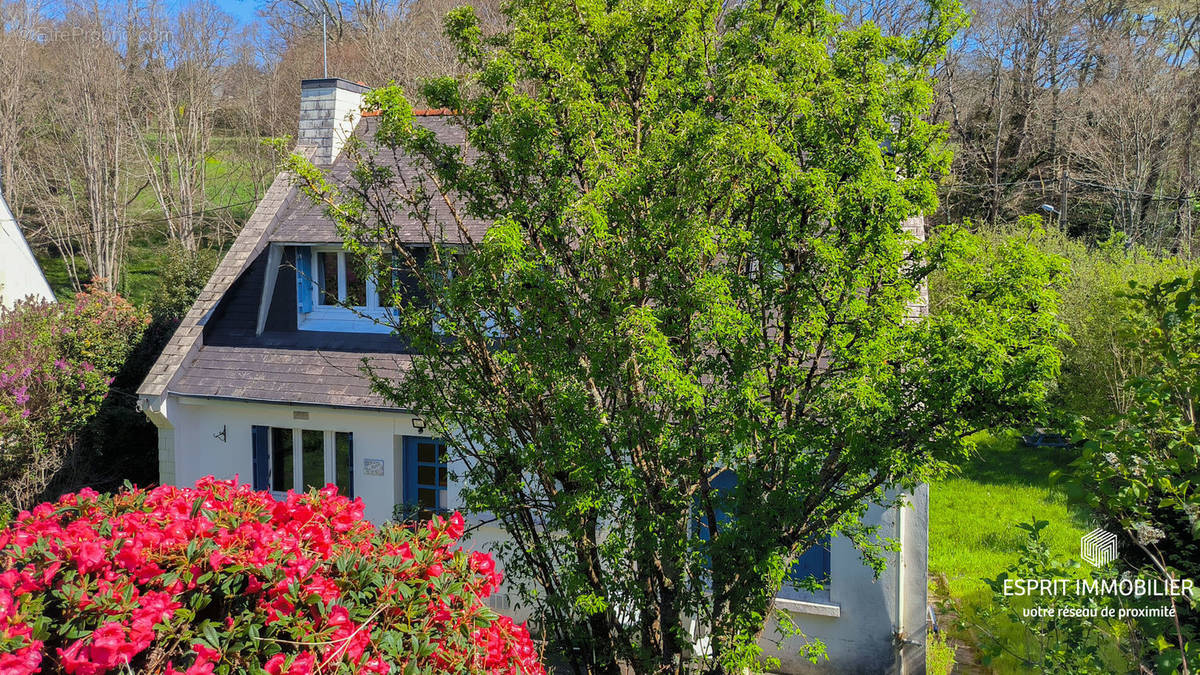 Maison à PONT-AVEN