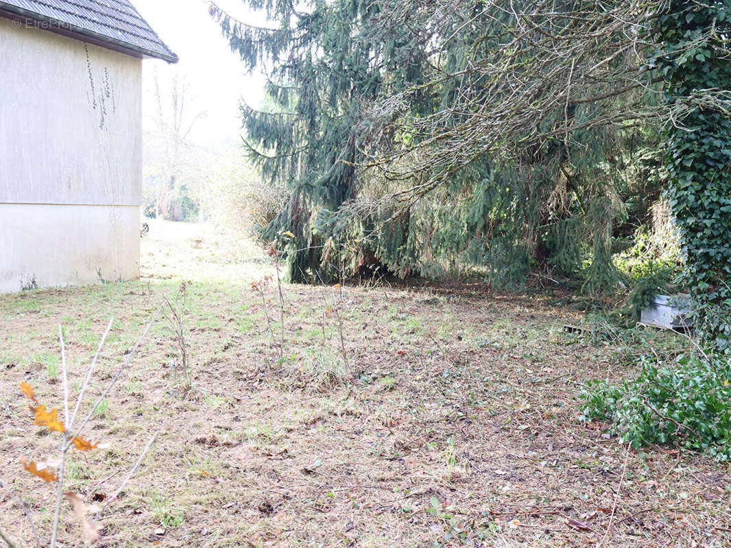 Maison à LE NEUFBOURG