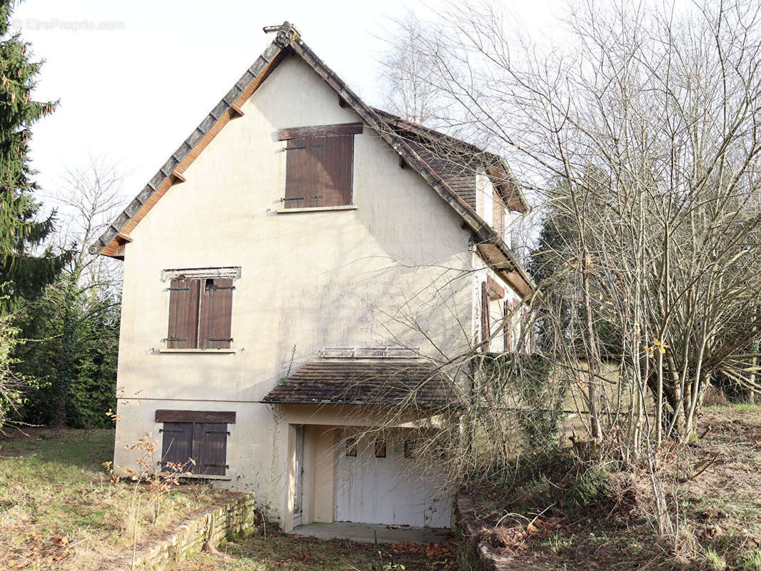 Maison à LE NEUFBOURG