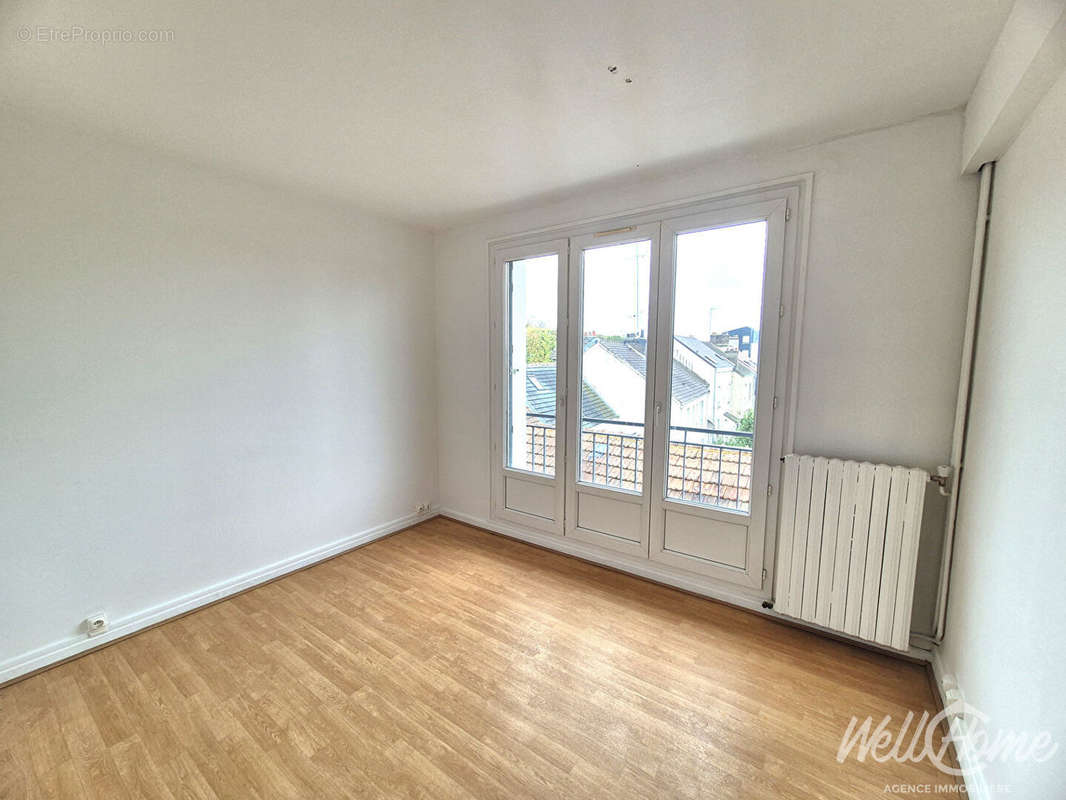 Appartement à SAINT-OUEN-L&#039;AUMONE