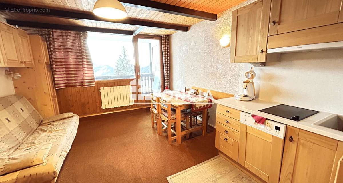 Appartement à HAUTELUCE