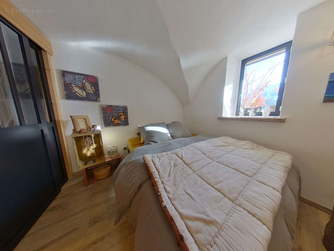 Appartement à FAUCON-DE-BARCELONNETTE