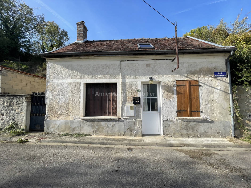 Maison à OULCHY-LE-CHATEAU