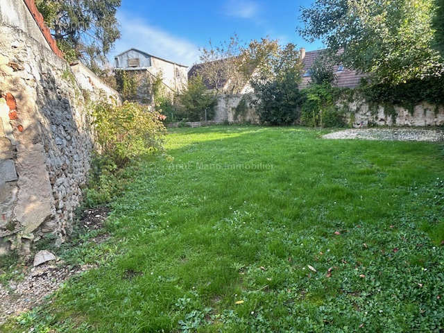 Maison à ROMENY-SUR-MARNE