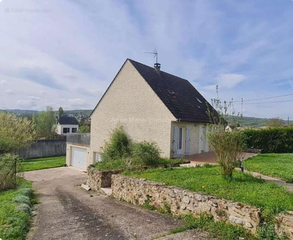 Maison à ROMENY-SUR-MARNE