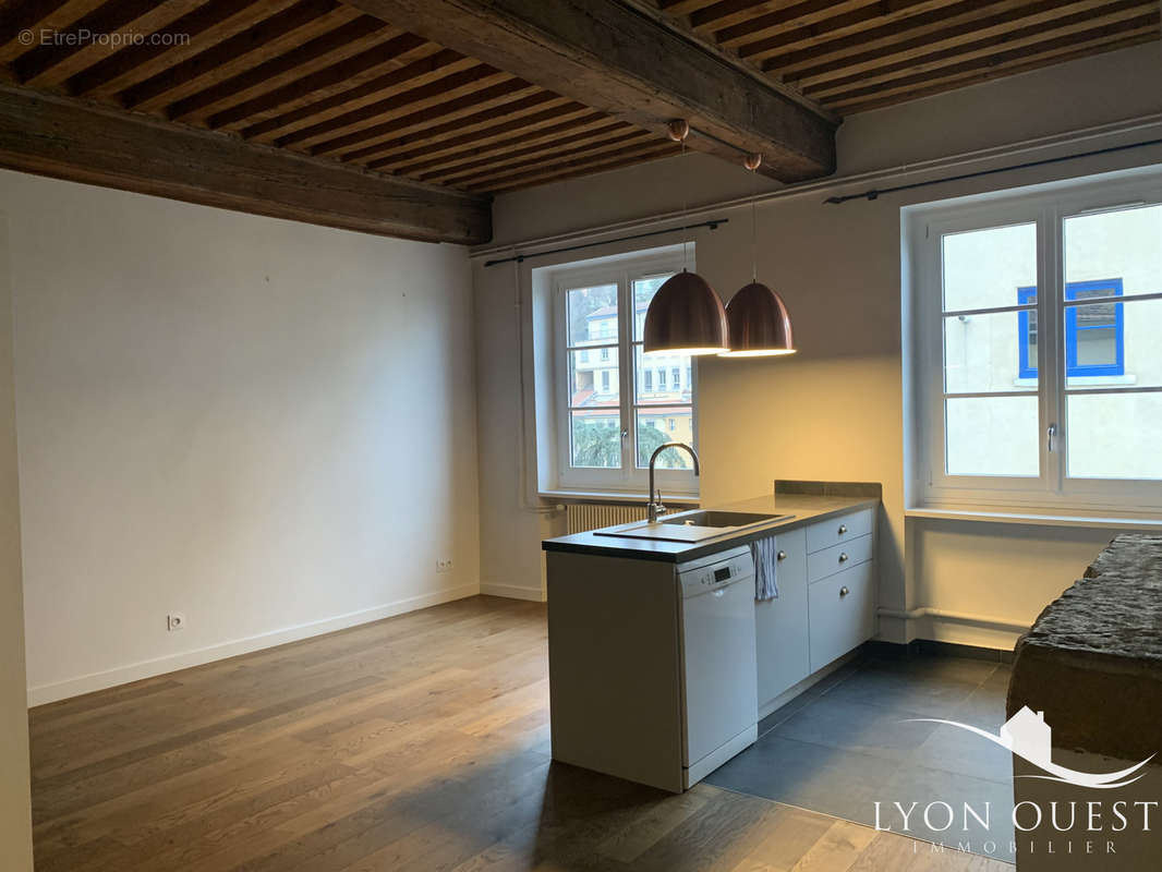 Appartement à LYON-4E